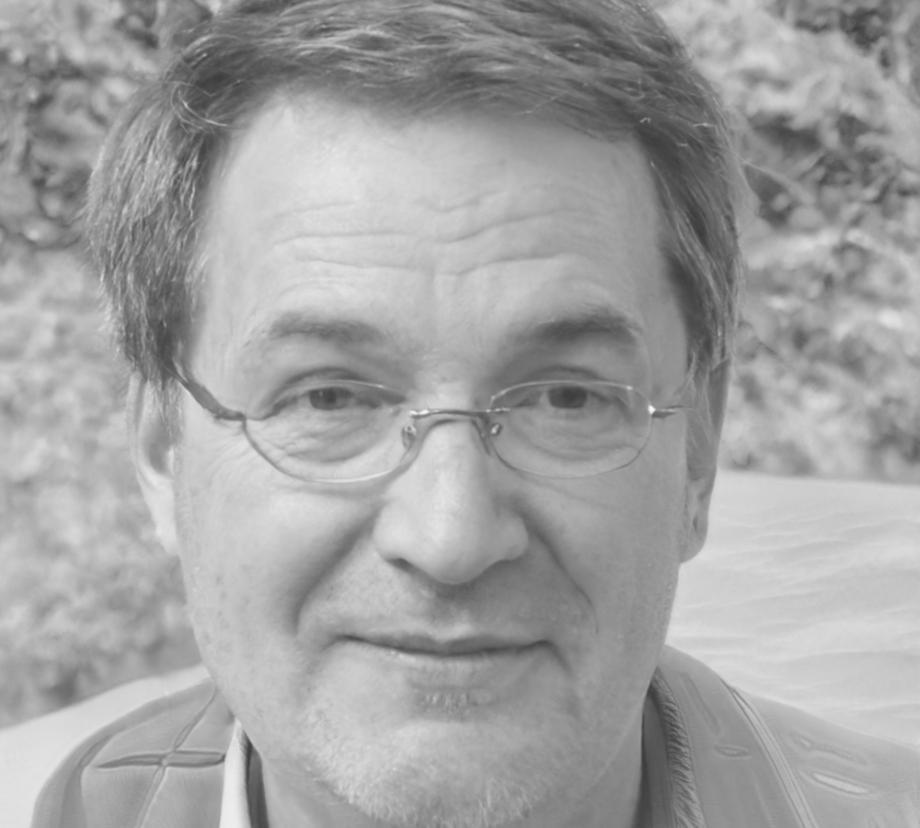 Portrait de Marc Dubois, conseiller en planification financière